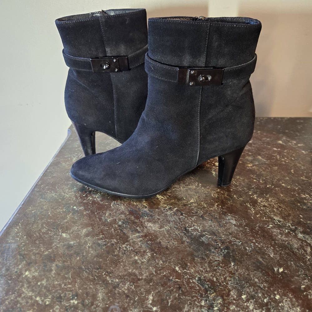 Aquatalia Black Suede Heeled Boots